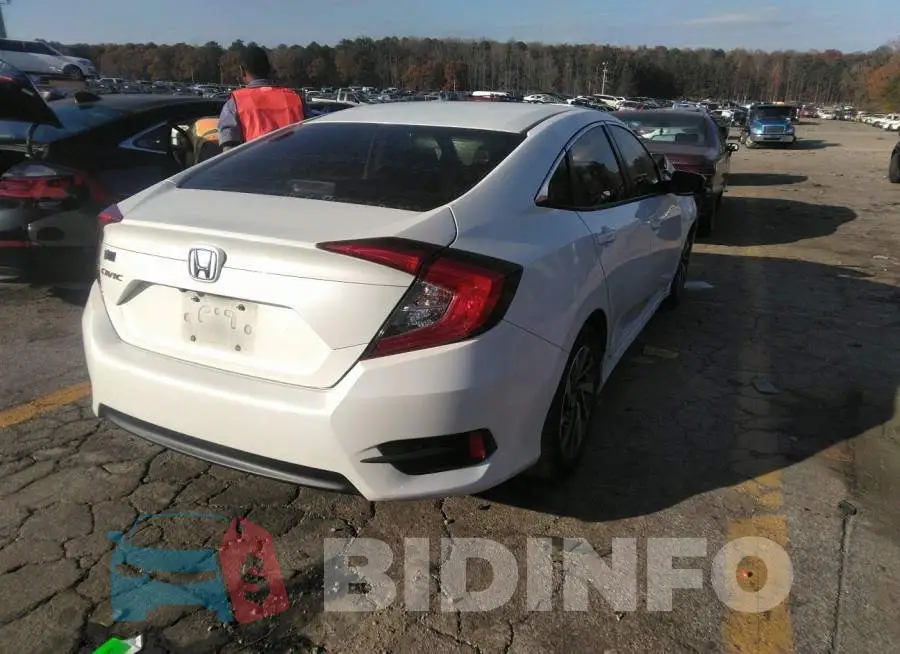 19XFC2F72GE009995 Photo# 4