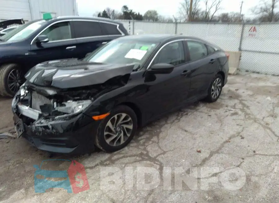 19XFC2F73HE067082 Photo# 2