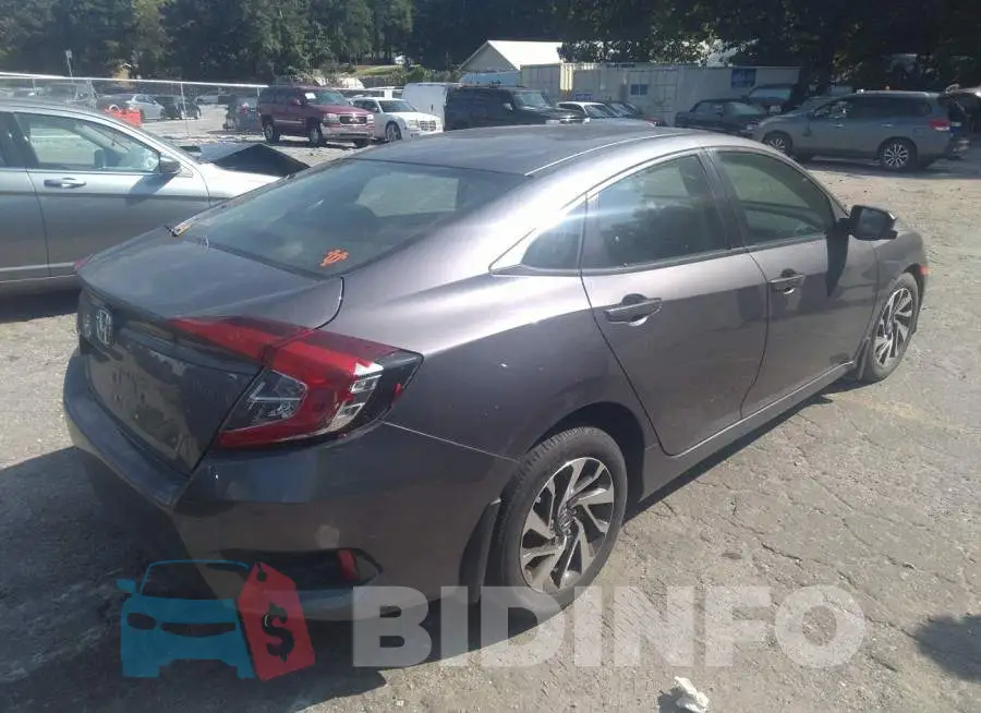 19XFC2F76GE084232 Photo# 4
