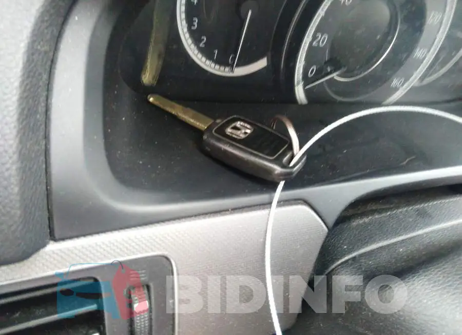1HGCR2F32FA140717 Photo# 11