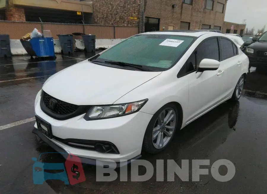 2HGFB6E58EH702115 Photo# 2