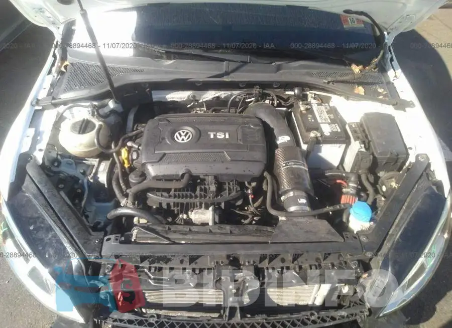 3VW4T7AU7FM032000 Photo# 10