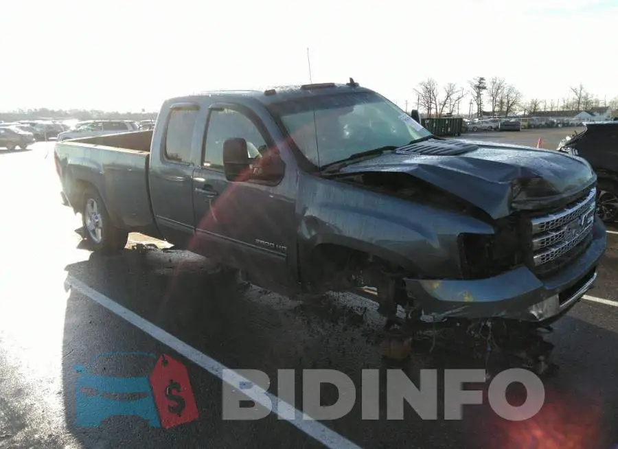 1GT221E86DZ111239 Photo# 6
