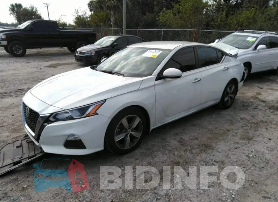 1N4BL4BV5KC133201 Photo# 2