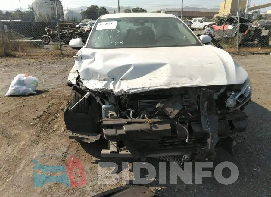 3N1AB8CV4LY250326 Photo# 6