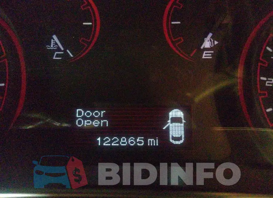1C3CDFAA4FD378825 Photo# 7