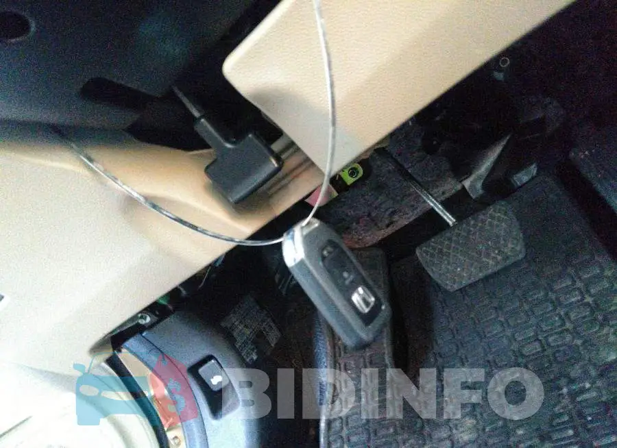 1HGCR2F81DA185608 Photo# 11