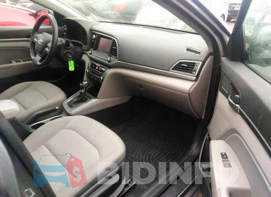 KMHD84LF2HU424927 Photo# 5