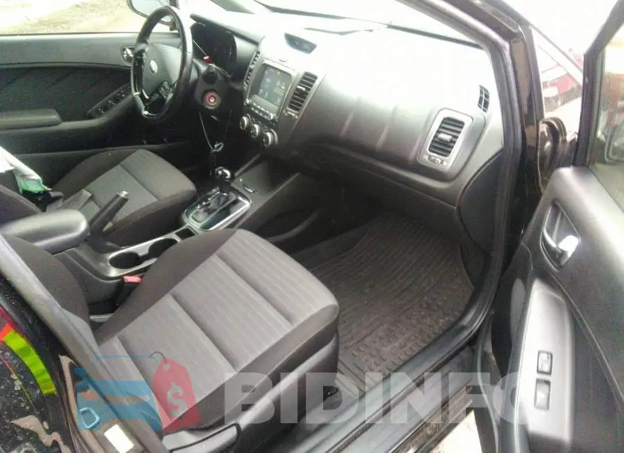 3KPFL4A75HE106967 Photo# 5