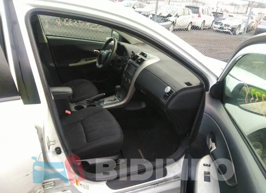 2T1BU4EEXDC111157 Photo# 5