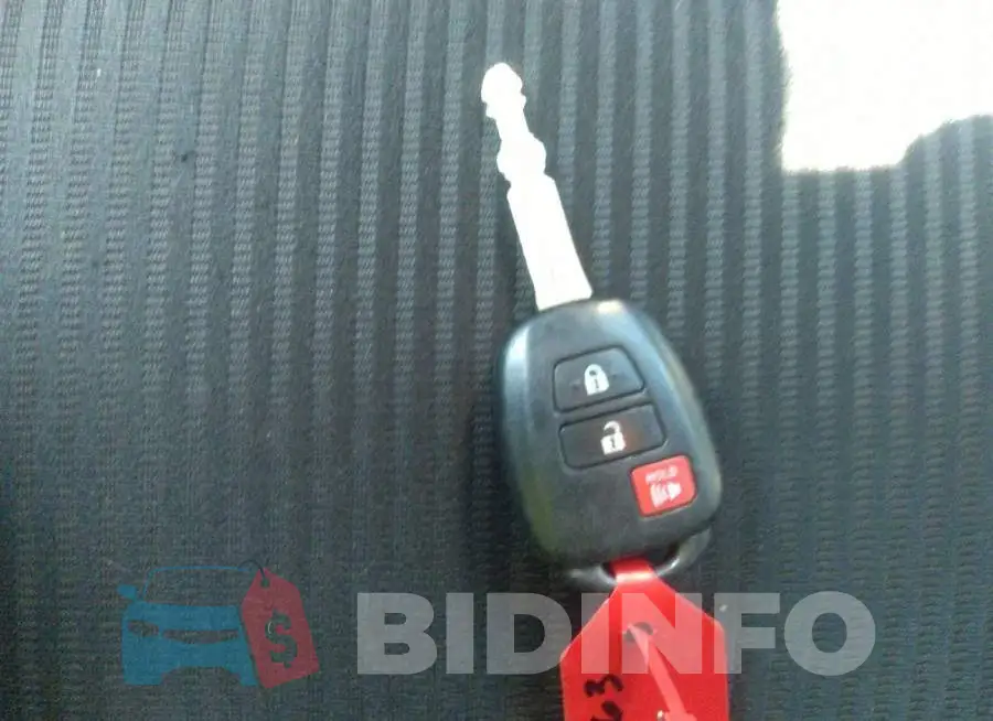 2T3ZFREV3GW250014 Photo# 11