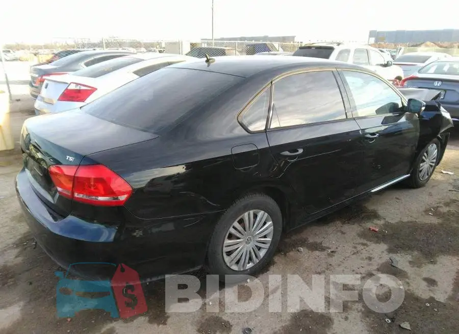 1VWAS7A39FC063232 Photo# 4
