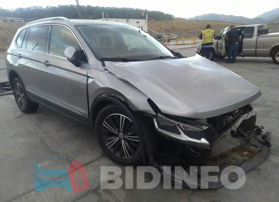 3VV3B7AX7KM099445 Photo# 1