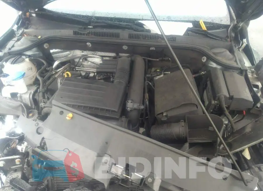 3VW2B7AJ8HM367169 Photo# 10