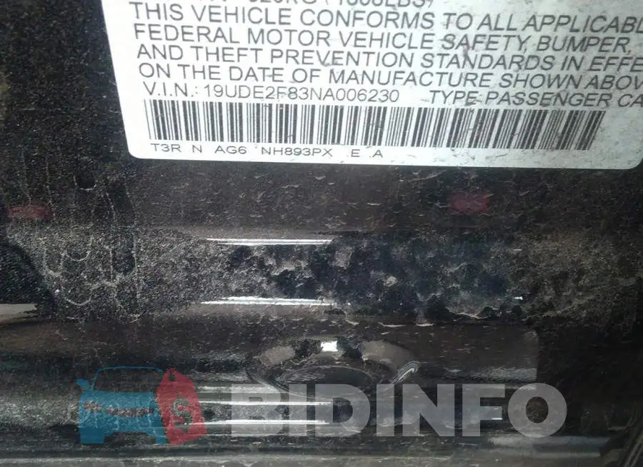 19UDE2F83NA006230 Photo# 9