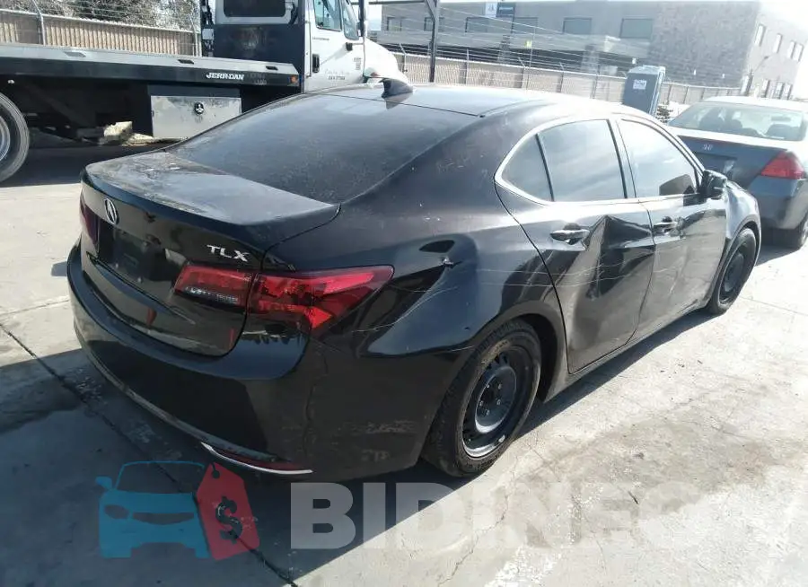 19UUB2F5XFA016673 Photo# 4