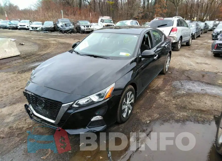 1N4BL4BV1KC257983 Photo# 2