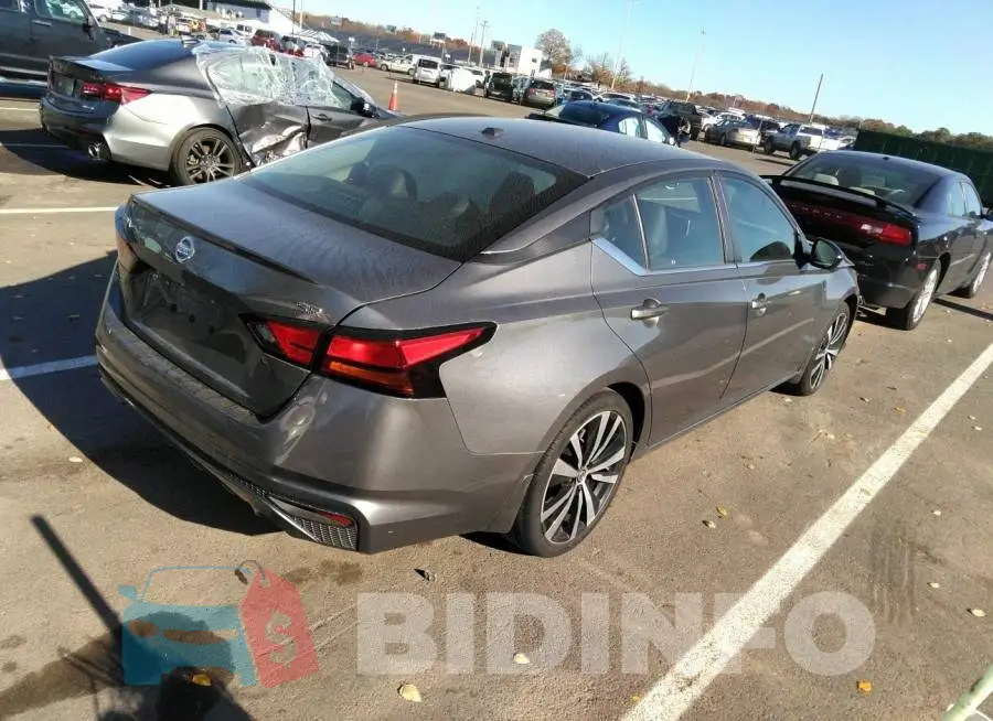 1N4BL4CV5KC134654 Photo# 4