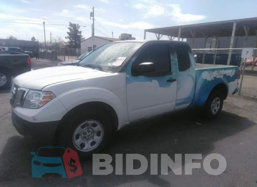 1N6BD0CT6JN712145 Photo# 2