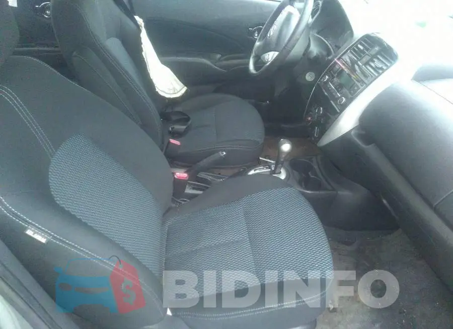 3N1CE2CP5FL397643 Photo# 5