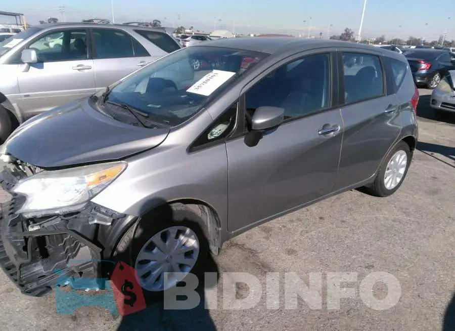 3N1CE2CPXFL402402 Photo# 2