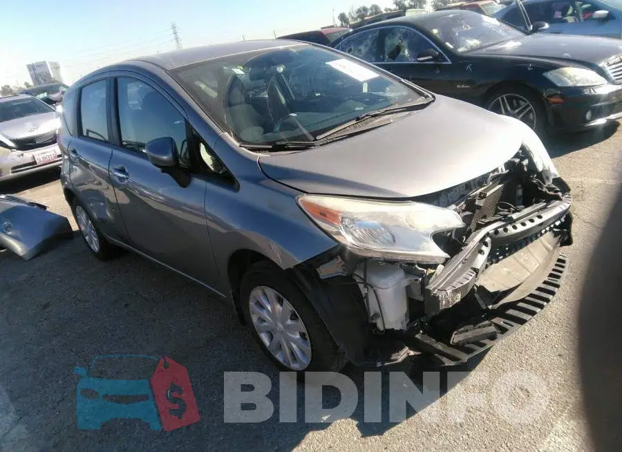 3N1CE2CPXFL402402 Photo# 1
