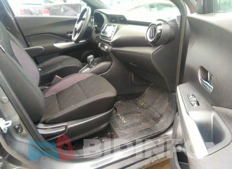 3N1CP5CU3KL541122 Photo# 5