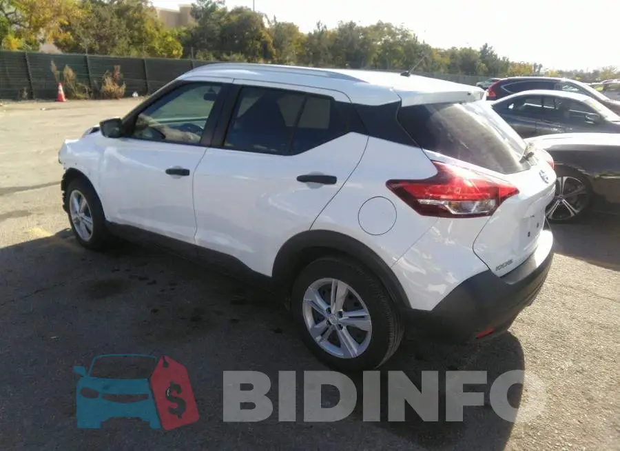 3N1CP5CU4KL557068 Photo# 2