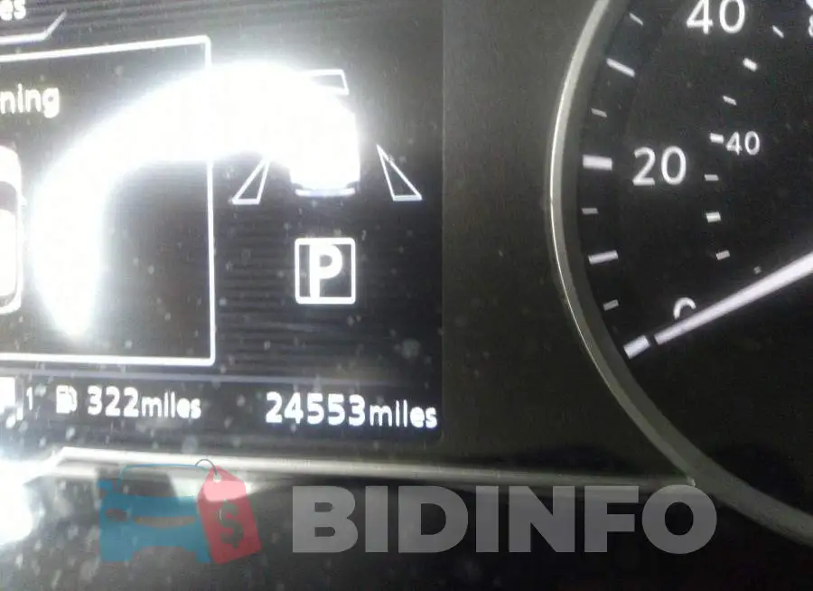 3N1CP5CU9JL540250 Photo# 7