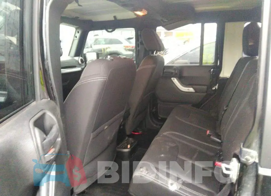 1C4BJWEG8HL647934 Photo# 8