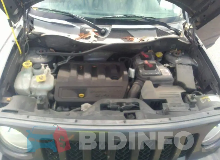 1C4NJPBB9FD398854 Photo# 10