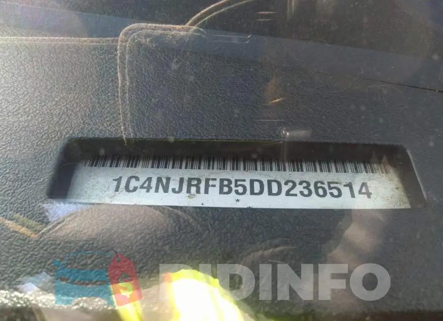 1C4NJRFB5DD236514 Photo# 9