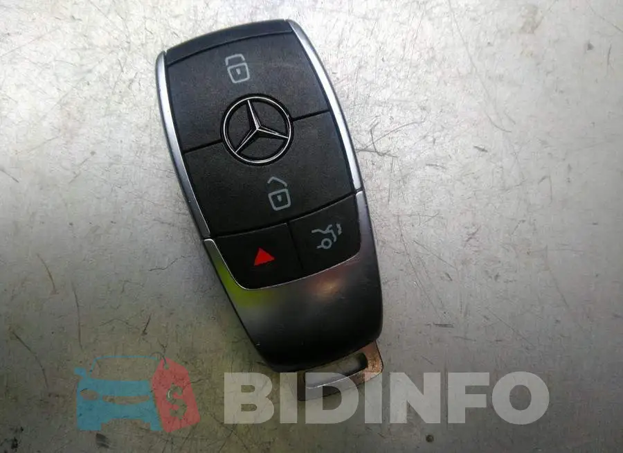 WDD3G4FB4LW040193 Photo# 11