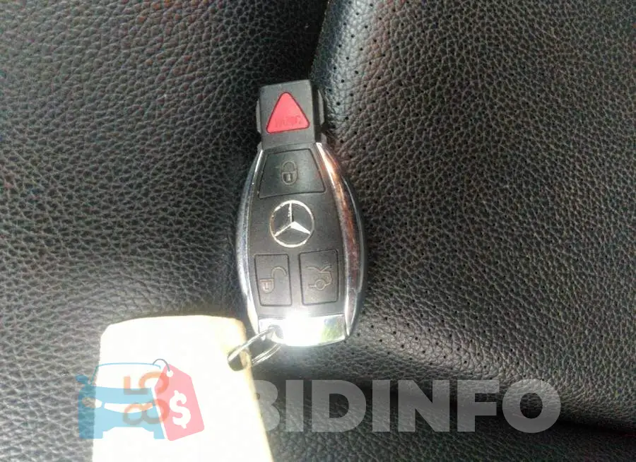 WDDHF8JB4EB075821 Photo# 11