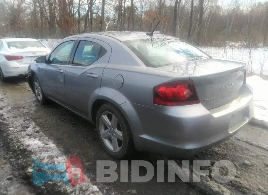 1C3CDZAB2DN517559 Photo# 3