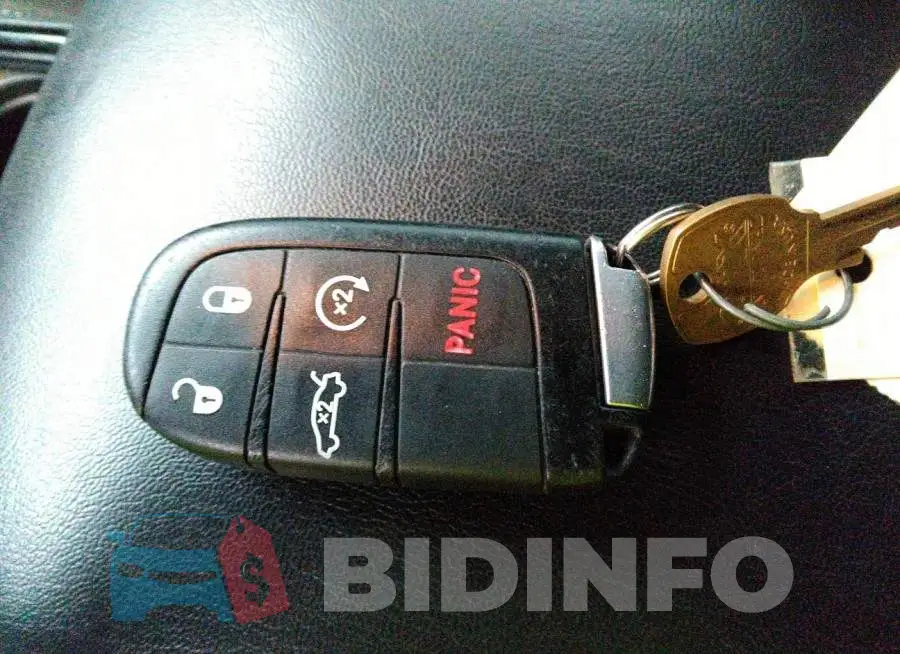 2C3CDXCTXHH602156 Photo# 11