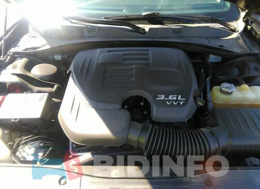 2C3CDXHG0KH748634 Photo# 10