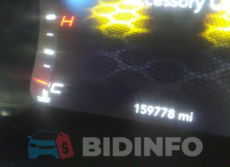 2C3CDXHG2GH121585 Photo# 7