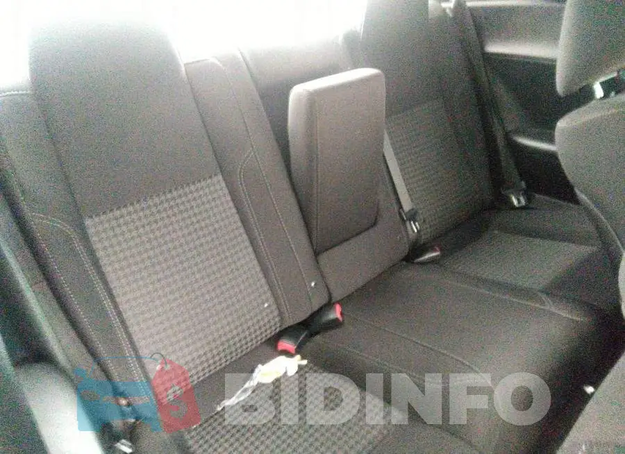 2C3CDZAG2FH909688 Photo# 8