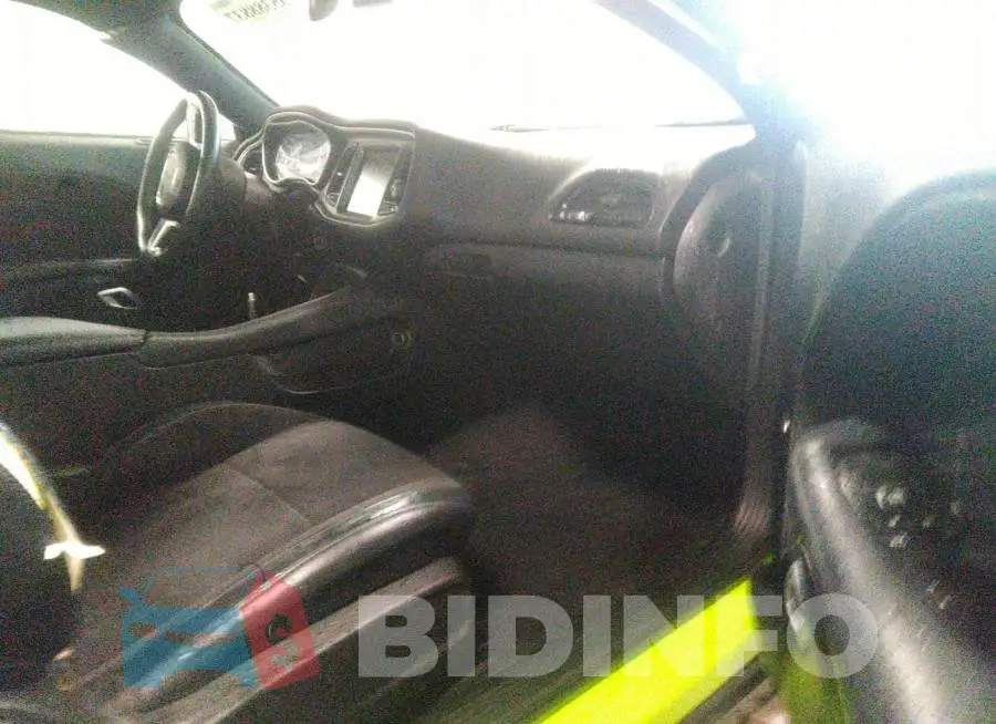 2C3CDZFJ4FH744117 Photo# 5