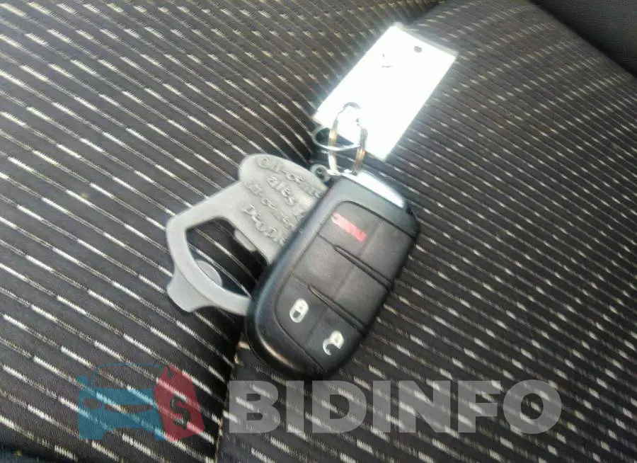3C4PDCAB1GT167095 Photo# 11