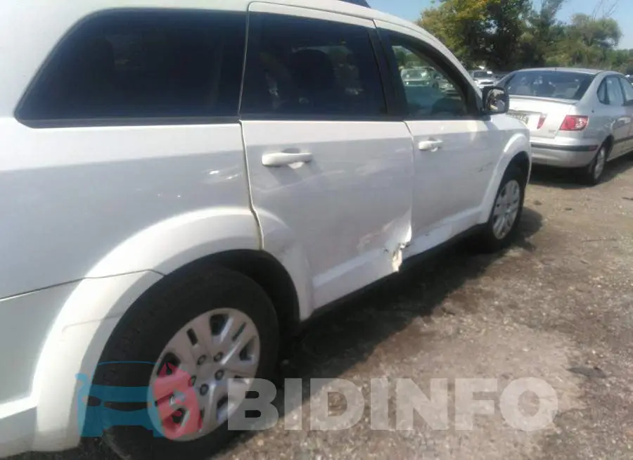 3C4PDCAB1GT167095 Photo# 6
