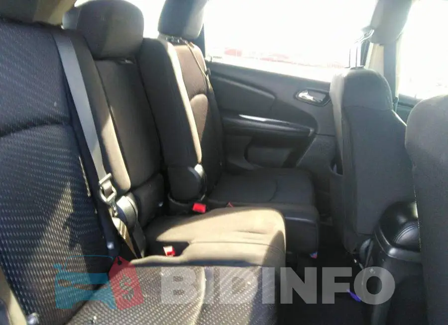 3C4PDCAB5HT684241 Photo# 8