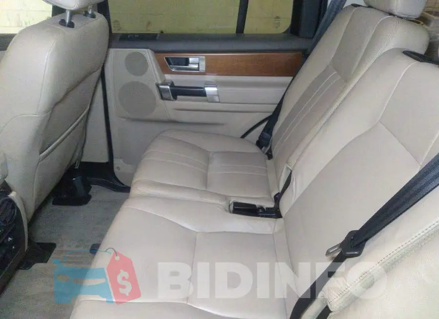 SALAG2V66GA792578 Photo# 8