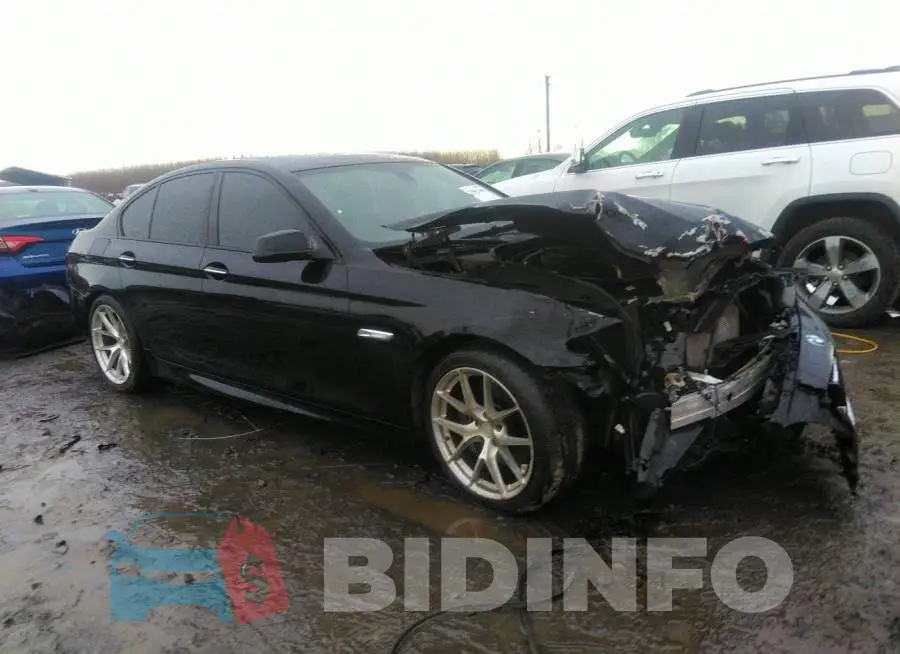 WBAFR7C59DC818019 Photo# 1