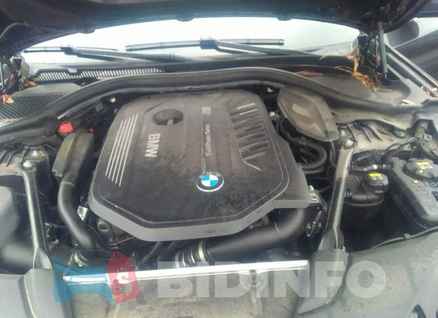 WBAJE5C30HG916816 Photo# 10
