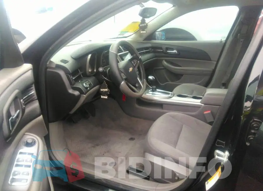 1G11B5SA1DU149073 Photo# 5