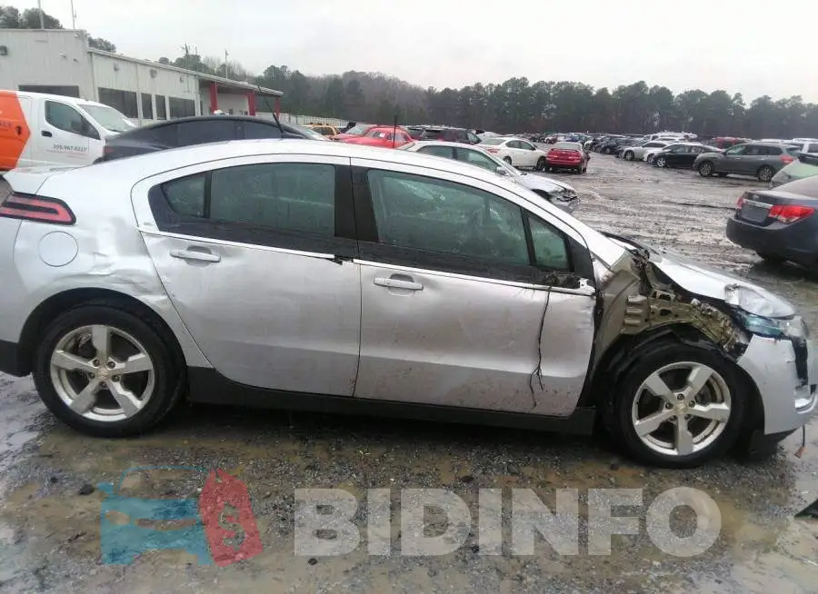 1G1RB6E46DU110607 Photo# 6