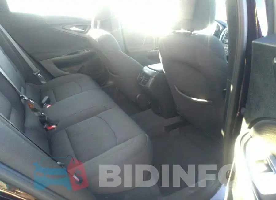 1G1ZD5ST5LF036583 Photo# 8
