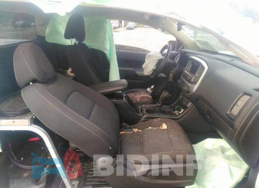 1GCHSCEA3M1240322 Photo# 8